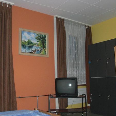 Back-Packer Federnhut Hostel Schaffhausen Kültér fotó